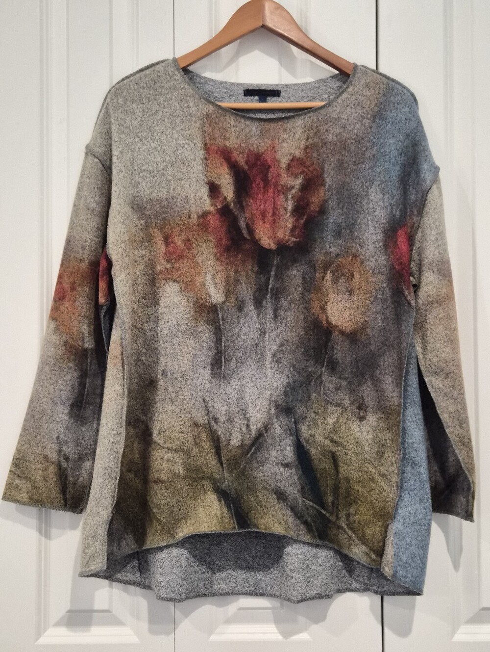 Lily London Boho Lagom Exposed Seam Abstract Floral Textured High Low Tunic Top